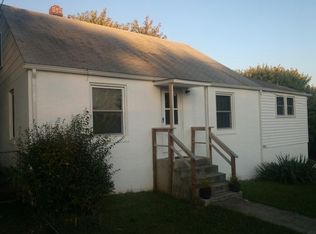 35 Peters St, Rocky Mount, VA 24151