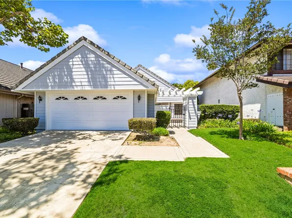 3462 Windsor Ct, Costa Mesa, CA 92626