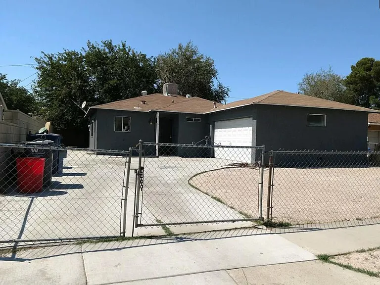 44229 3rd St E — Photo 1