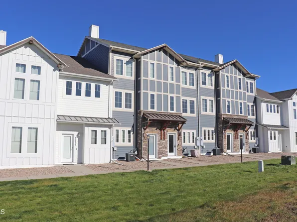 3165 Sullivan Loop, Lincoln, ND 58504