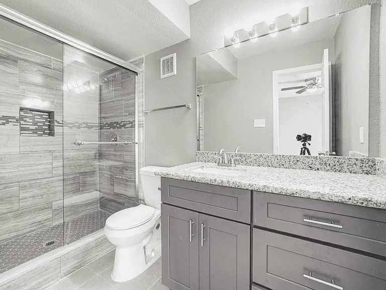 Ashford St Cloud Bathroom3
