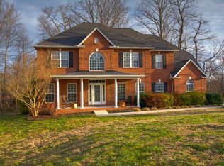 3357 Whispering Oaks Dr, Knoxville, TN 37938