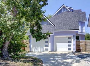 1110 3/4 Fiesta St #1, Austin, TX 78702