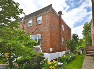 7414 Hill Rd, Philadelphia, PA 19128