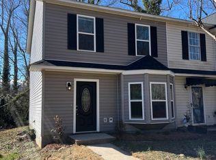 10 Village West Ct, Spartanburg, SC 29301