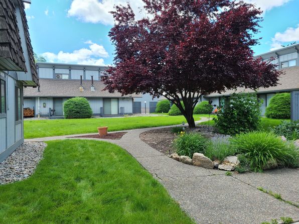 Alpine Square | 2918 E South Riverton Ave, Spokane, WA