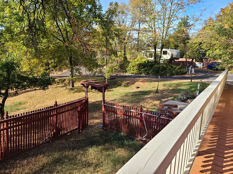 419 Greenwood Dr — Photo 26