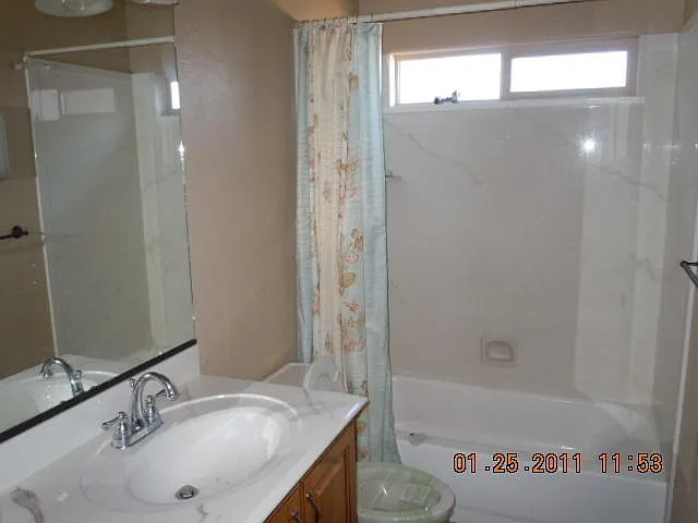 2391 S Canterbury Rd — Photo 10