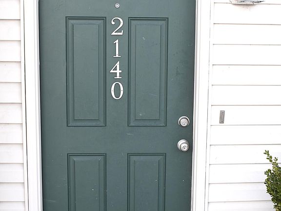 2nd image of 2140 Santa Anita Dr