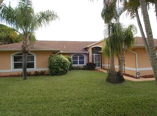 1697 SE Harp Ln, Pt Saint Lucie, FL 34953