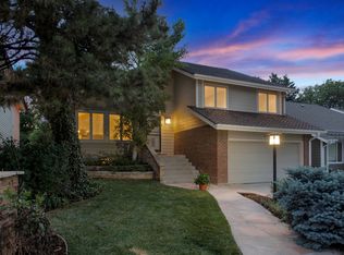 6322 S Emporia Cir, Englewood, CO 80111