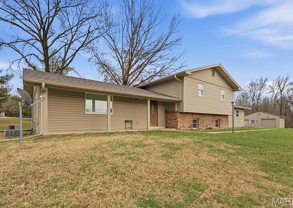 7th image of this home