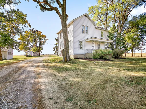 835 E State Route 116, Ashkum, IL 60911