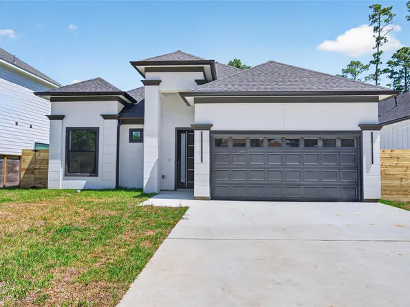 1424 Flamingo St, Conroe, TX 77385