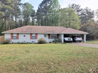 1022 Tranquility Dr, Pineville, LA 71360