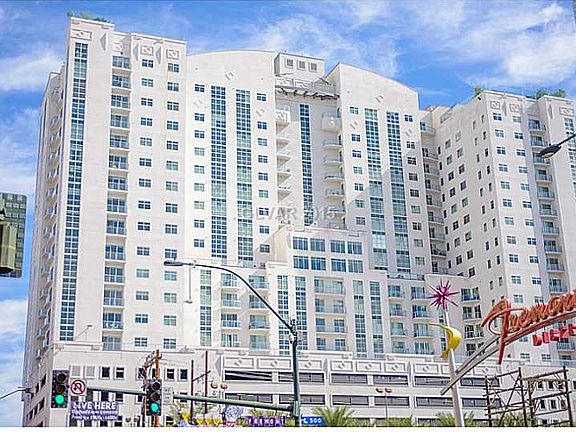 2nd image of 150 N Las Vegas Blvd #1905