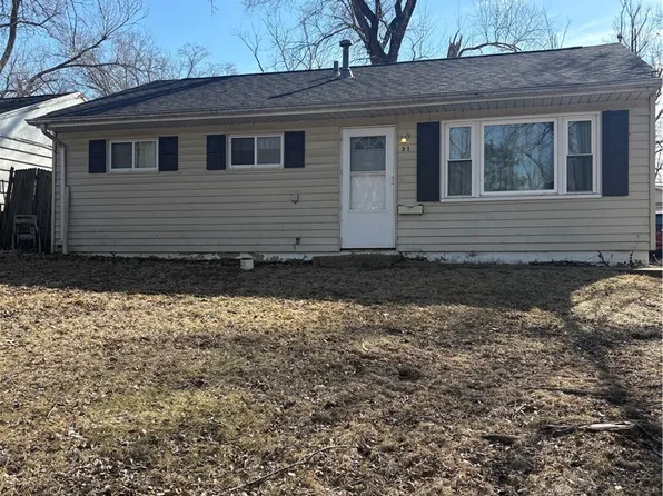 31 7th Dr, Decatur, IL 62521