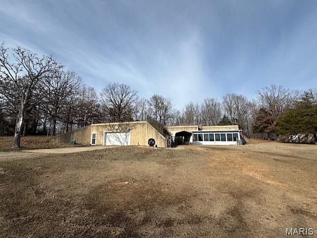 1st image of 202 Wilkison Ln