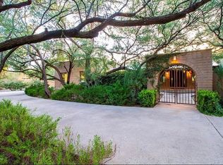 1725 N Wentworth Rd, Tucson, AZ 85749