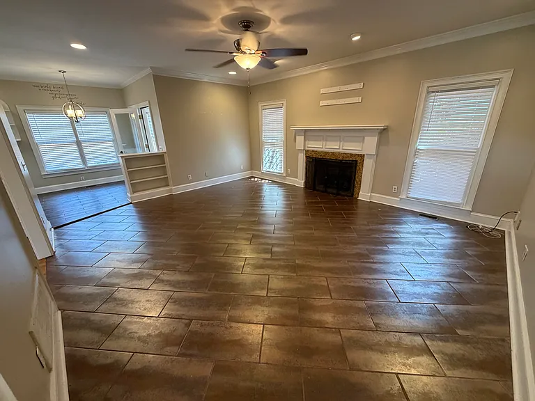 832 Shelter Cove Ct — Photo 11