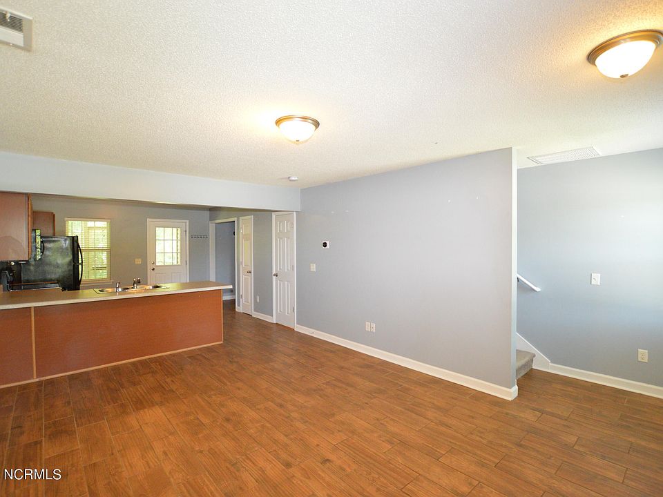 304 Burley Dr UNIT 2, Hubert, NC 28539 Zillow