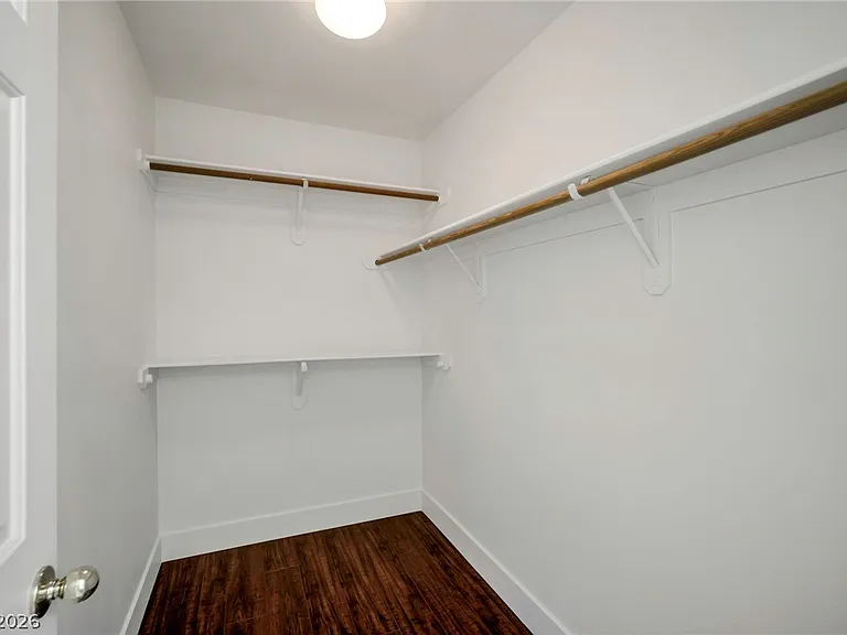 9711 Spinnaker Creek Ave — Photo 11