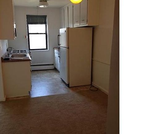 5th image of 5 Oakdale Mnr APT B6