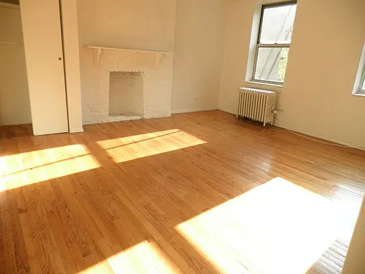 Rented by John O'Kelly Real Estate | media 4