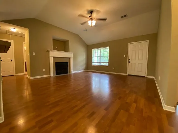 4274 Cedar Hills Rd — Photo 3