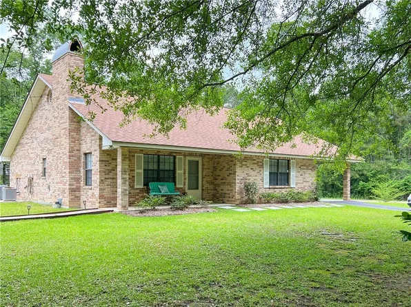 60431 Emerald Dr, Lacombe, LA 70445