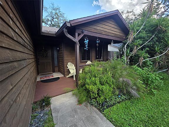 3rd image of 1043 LOMMLER STREET