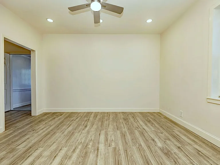 330 Naugatuck Ave — Photo 20
