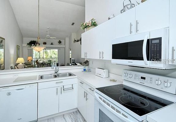 2nd image of 4640 Tower Hill Ln Unit 2322