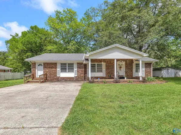 202 Cherokee St, Boaz, AL 35957