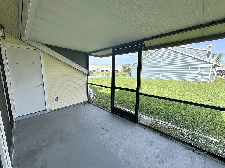 5401 Britwell Ct — Photo 18
