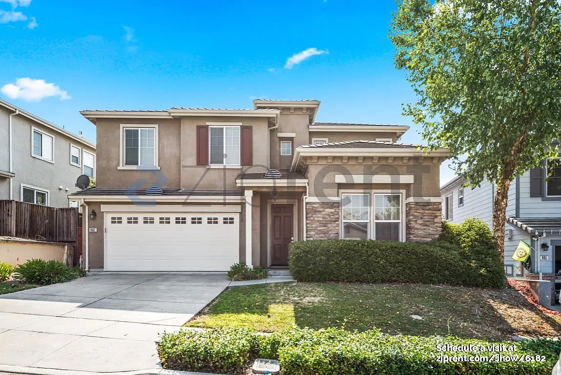 3 bed, 2.5 bath, 2197 sqft, $4,900 — Photo 1