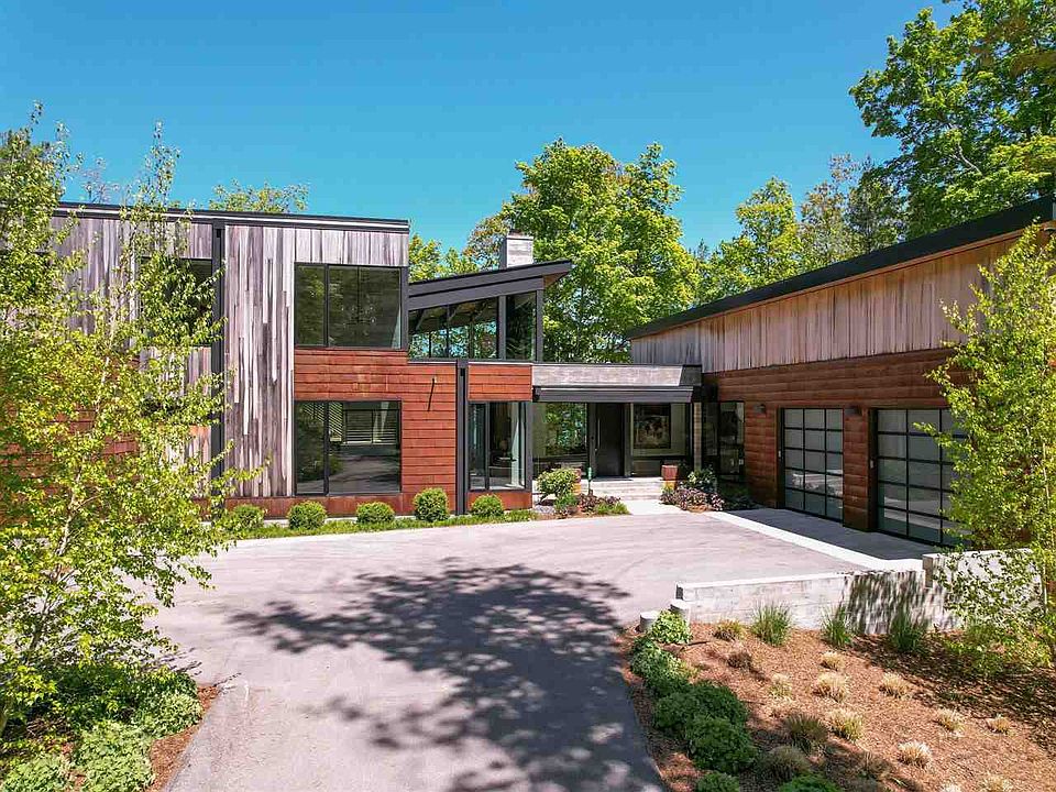 3693 S Bay Ridge Ln, Suttons Bay, MI 49682 Zillow