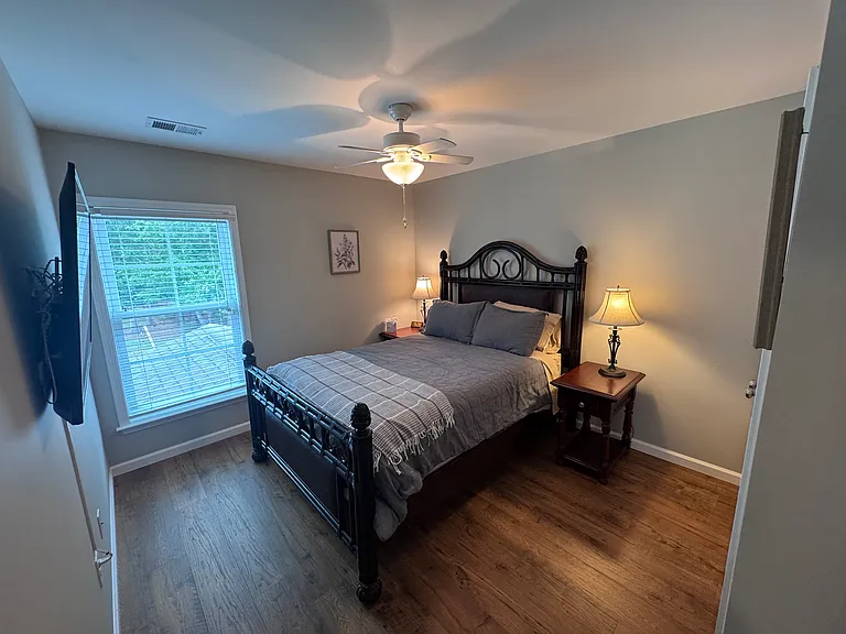 1666 Sparkleberry Ln — Photo 32