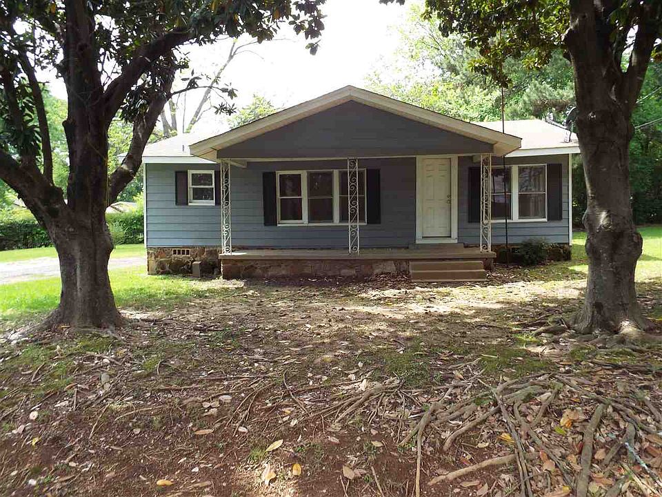 1st image of 207 S Lane Wells Dr