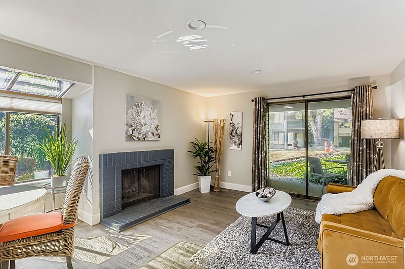 3rd image of 12200 100th Avenue NE #P-A