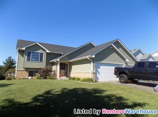 800 River Terrace St, Prescott, WI 54021