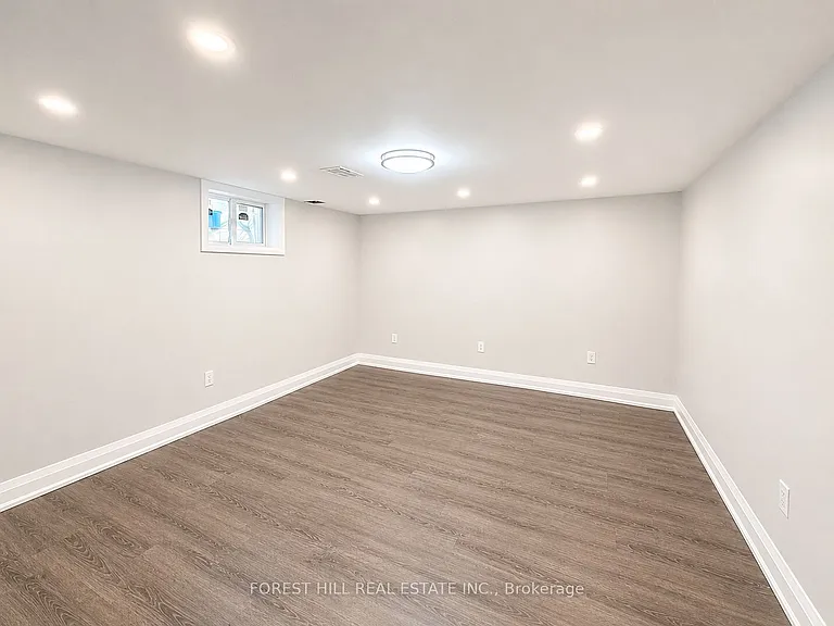 81 Farmbrook Rd #BASEMENT — Photo 5