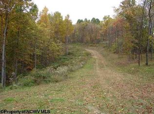 200 Lola Ln, Morgantown, WV 26501