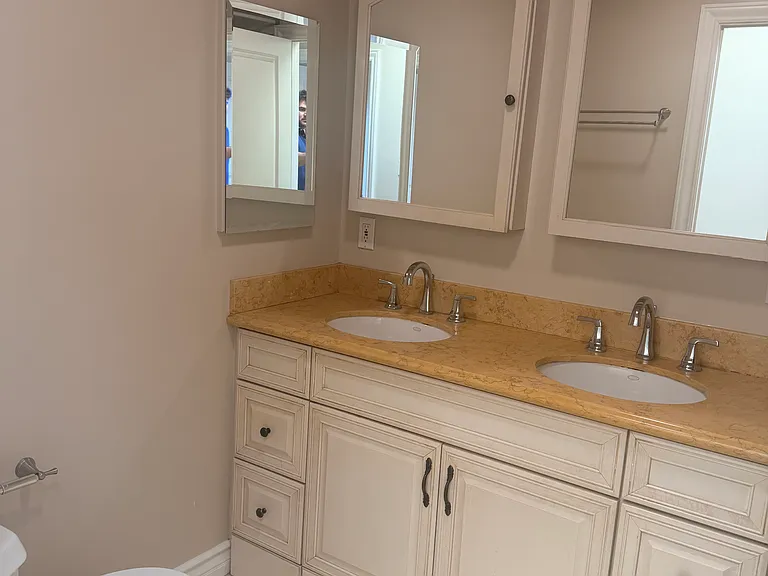 1205 Geneva St — Photo 19