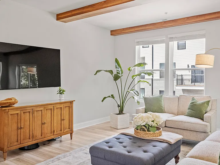 110 Ailey Brook Way — Photo 4