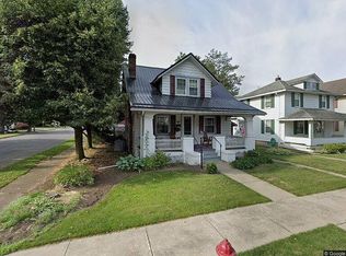 438 Center St, Milton, PA 17847