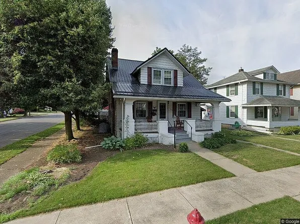438 Center St, Milton, PA 17847