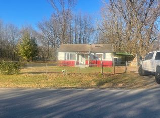 1117 Hilltop Dr, Alma, AR 72921