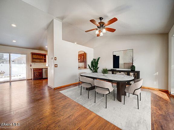 4th image of 5013 E Mossberg Cir