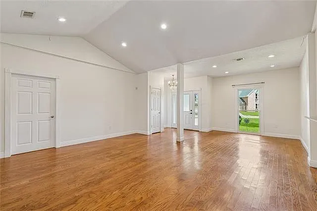 4508 Park Dr N — Photo 4